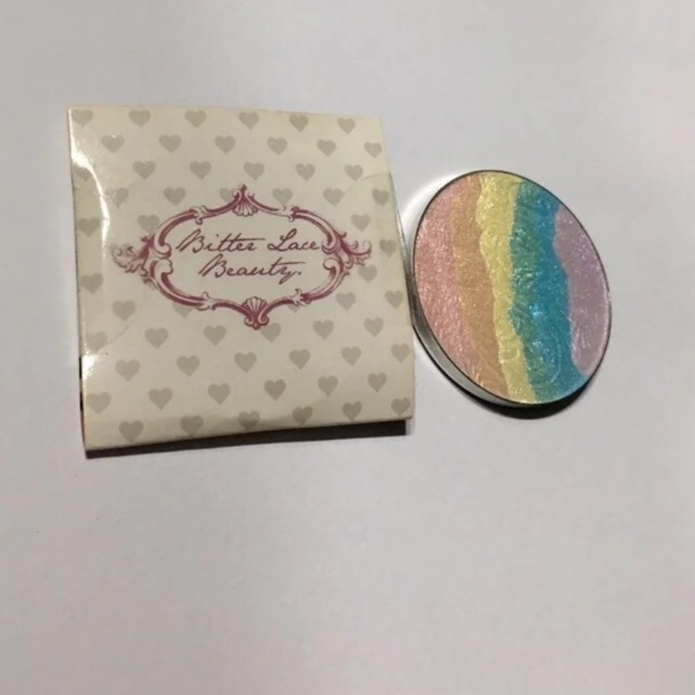 Bitter Lace Beauty Prism Rainbow Highlighter 🌈